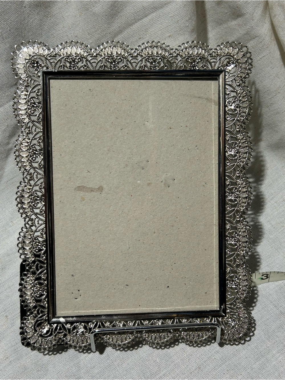 Cynthia Rowley New York silver-tone metal filigree lace picture frame